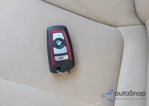 2018 BMW 330I z USA, uszkodzony, nr VIN WBA8B9C51JEE82104